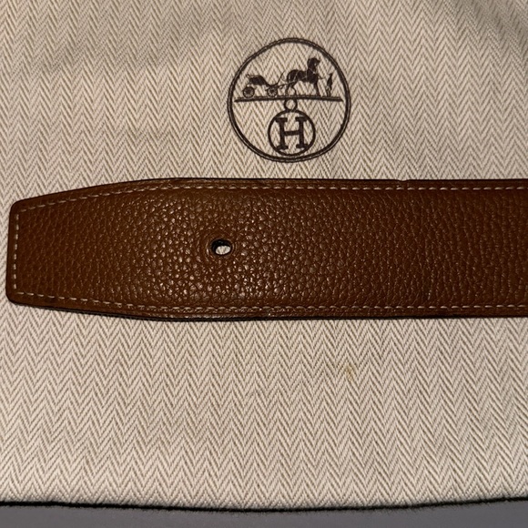 Constance belt buckle & Reversible leather strap 38 mm - Picture 4 of 9